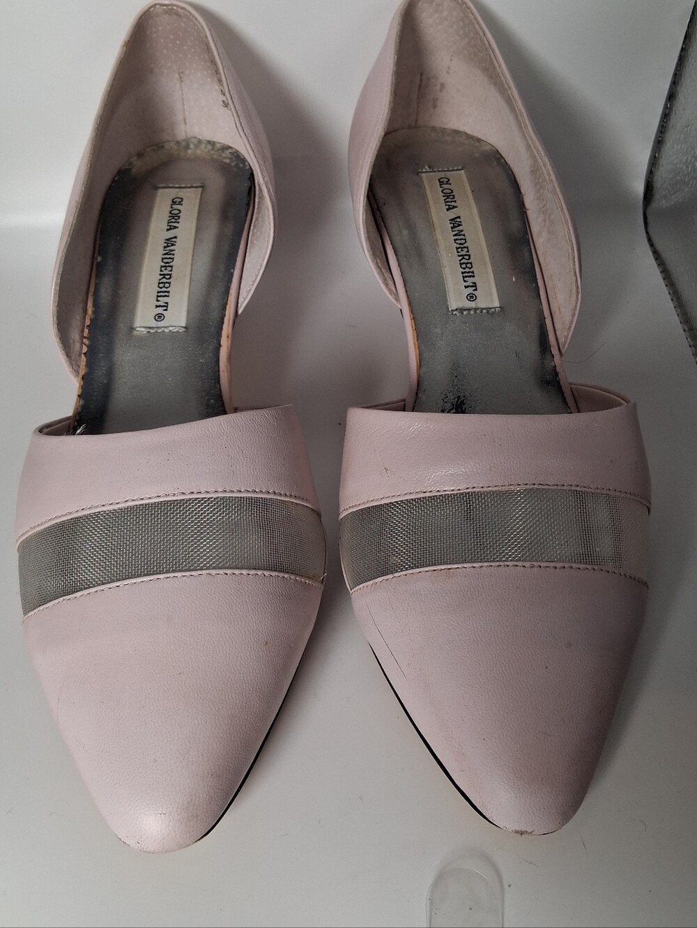 80s 90s Vintage Gloria Vanderbilt Pink Leather Pointed Mesh Flats